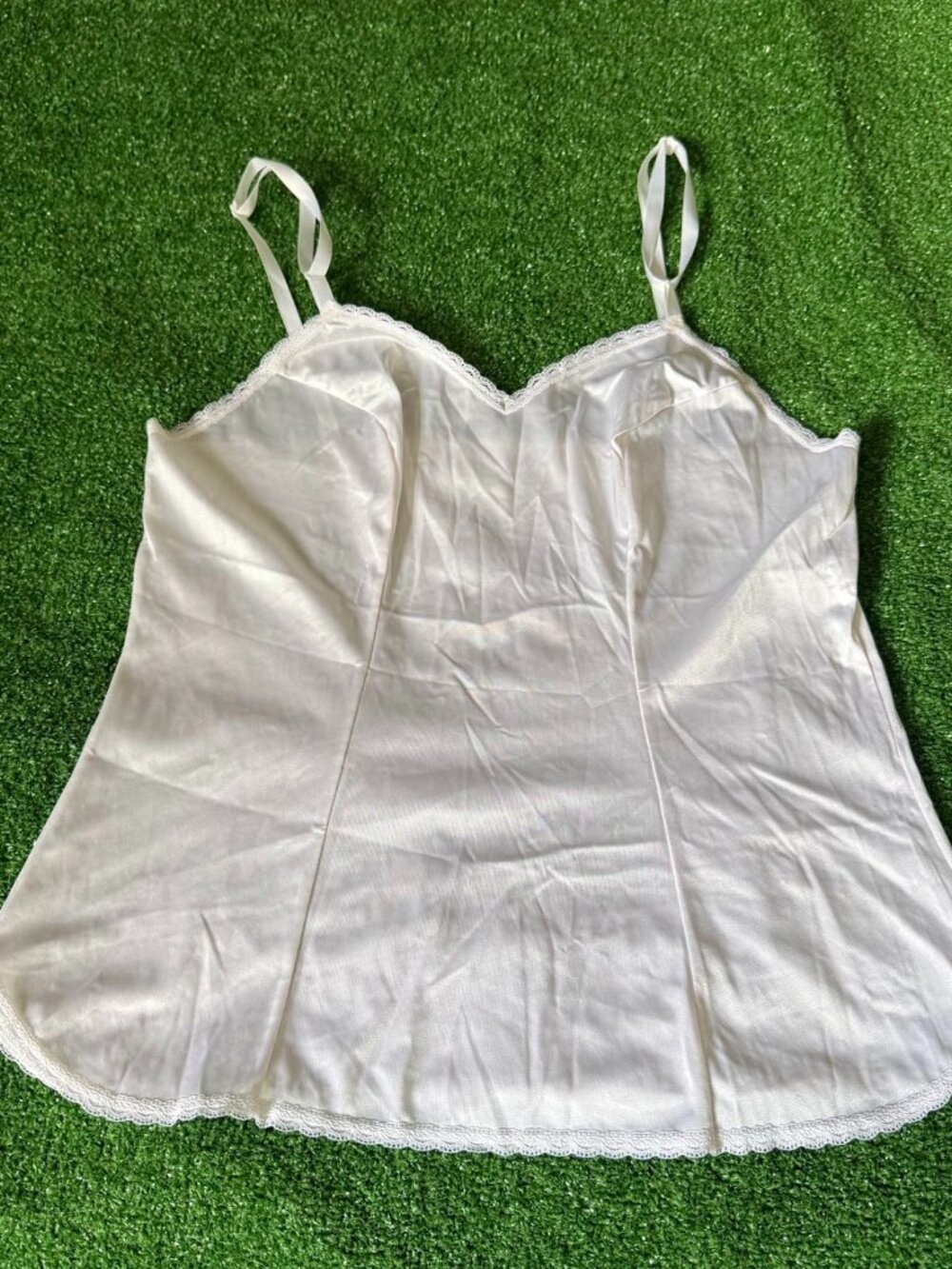 Vintage Vanity Fair White Nylon Tricot Lace Camisole Lingerie Cami Top Size 34